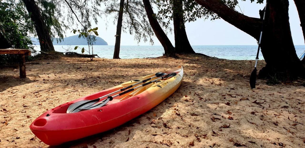 Crusoe Koh Takiev Island Hotel Koh Ta Kiev ภายนอก รูปภาพ